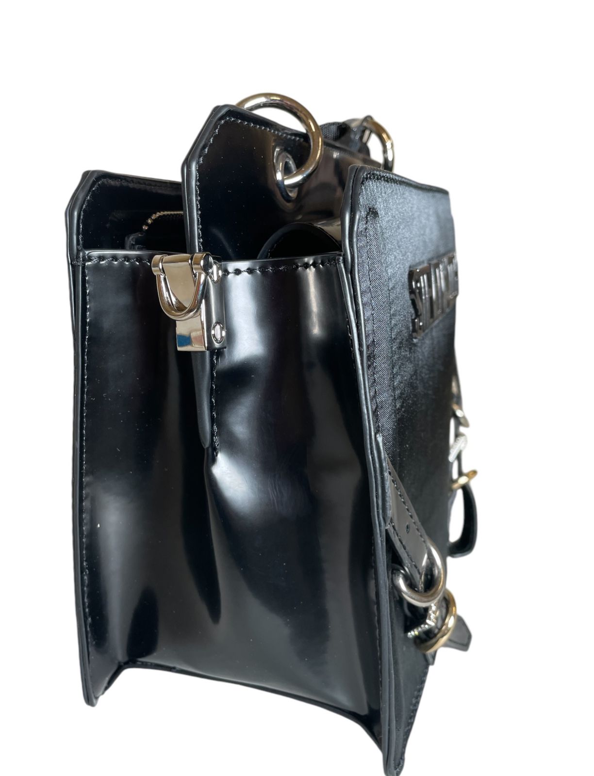 BOLSO STEVE MADDEN - NEGRO DISEÑO MODERNO
