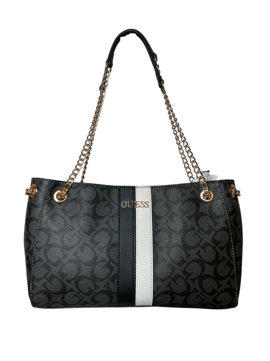 BOLSO GUESS MONOGRAMA BLACK & WHITE | ESTILO Y PODER EN CADA PASO